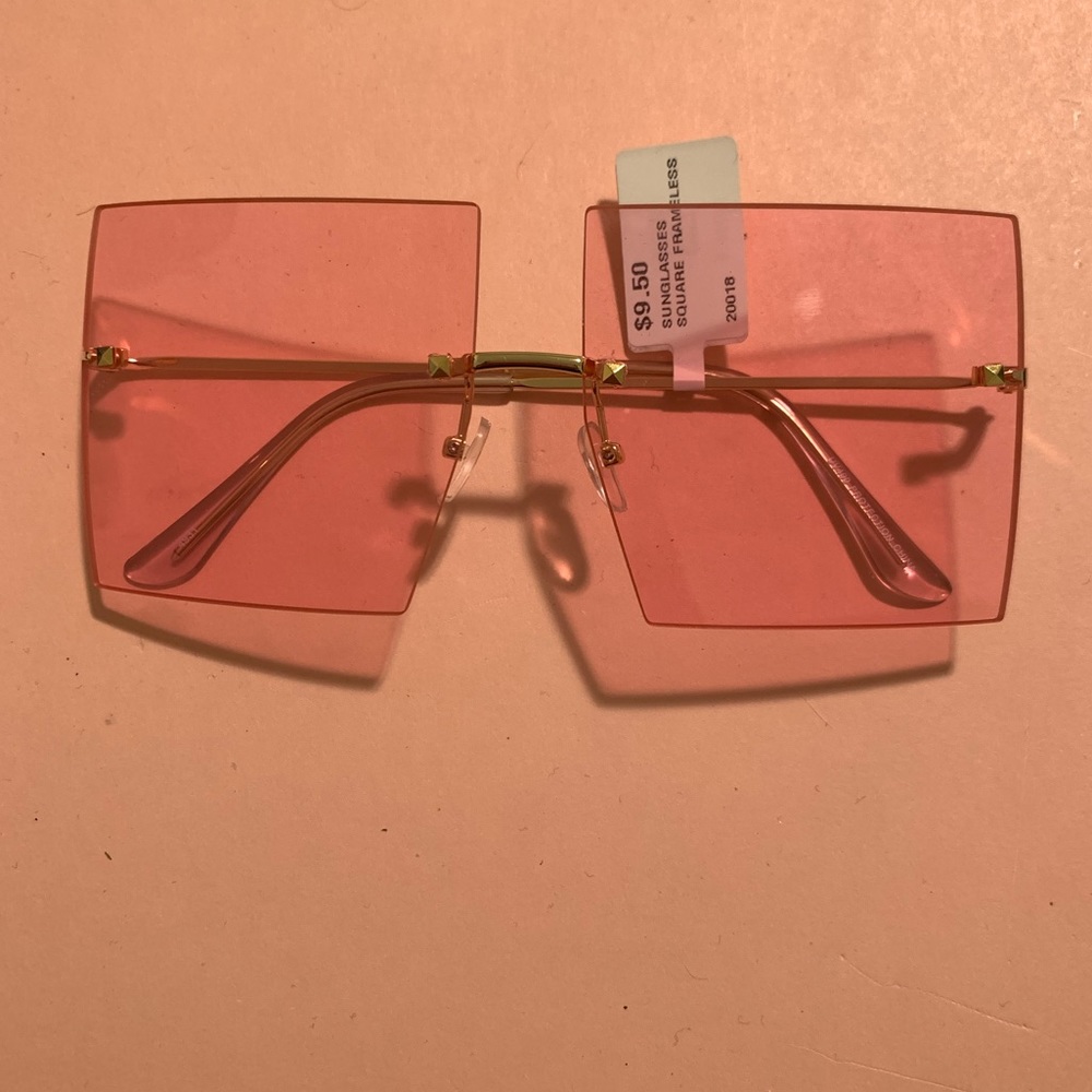 Pink square glasses